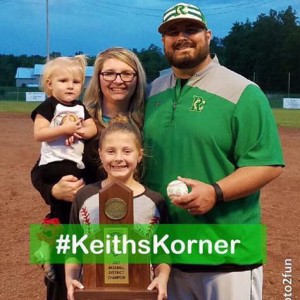 Keith Prater with wife, Misty, and daughters, Kennedy and Karsyn.