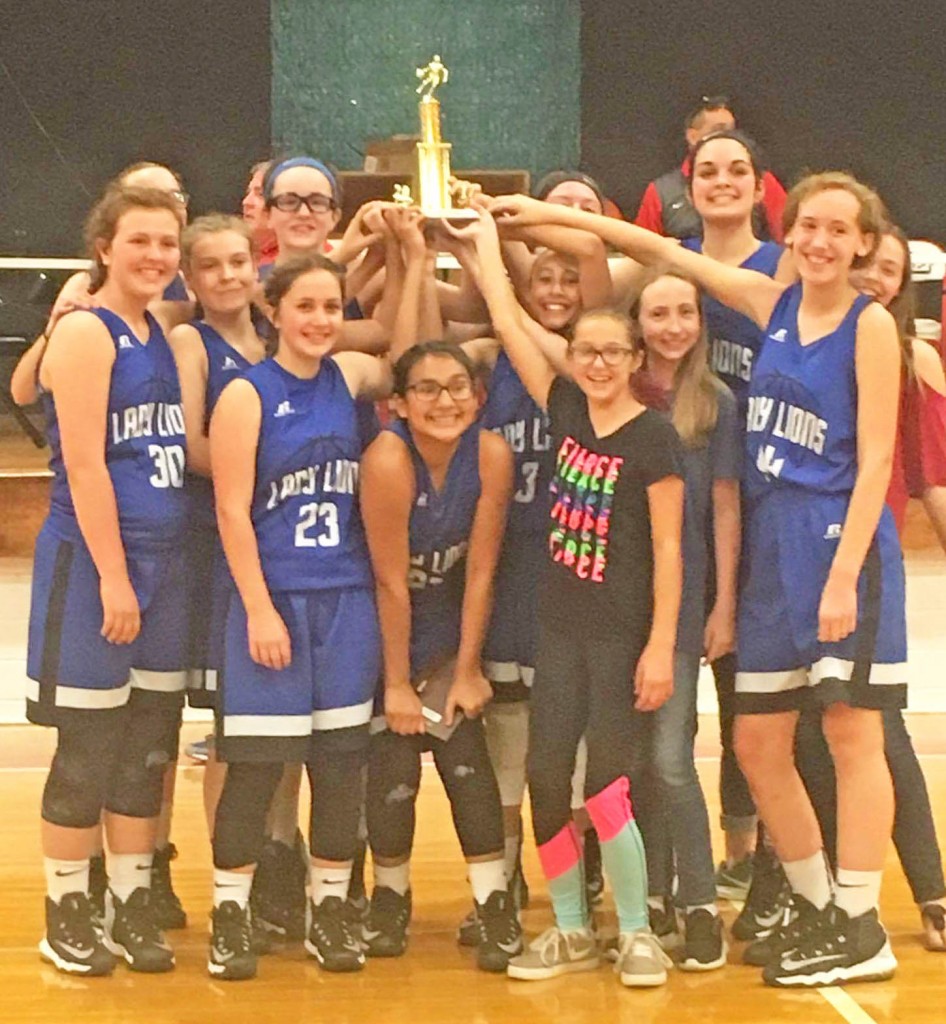 Lewis County Middle School Girls Basketball Team